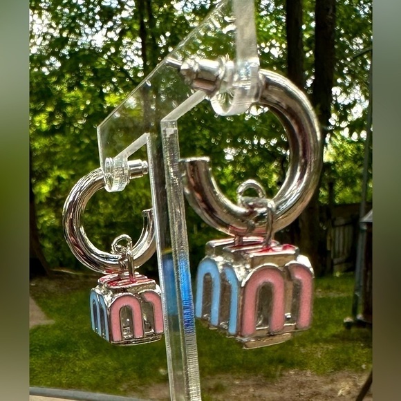 Moon Goddess Emporium Jewelry - 18K White Gold Plated “M” Multicolor Huggie Hoop Earrings With Cube From Hoop